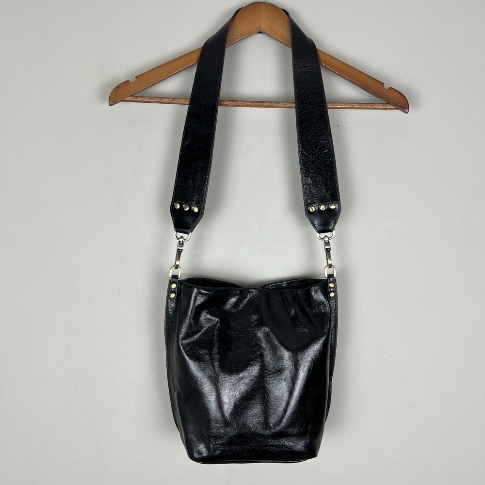 Hobo International Shoulder Bag Black Polished Leather‎ Bucket Brown Piping Trim